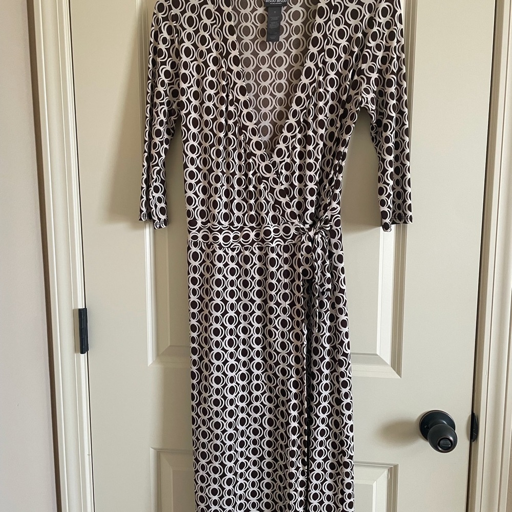 Stylish Brown and beige 
Geometric print jersey